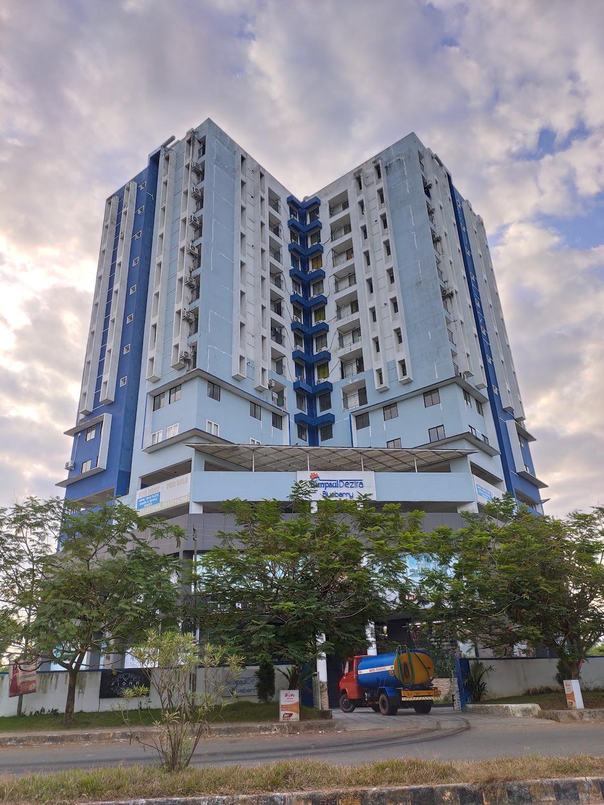 OYO Home 16140 Exotic 1BHK Infopark