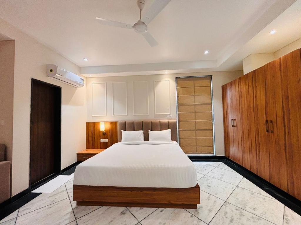 Hotel Saaj Mansion – photo 2
