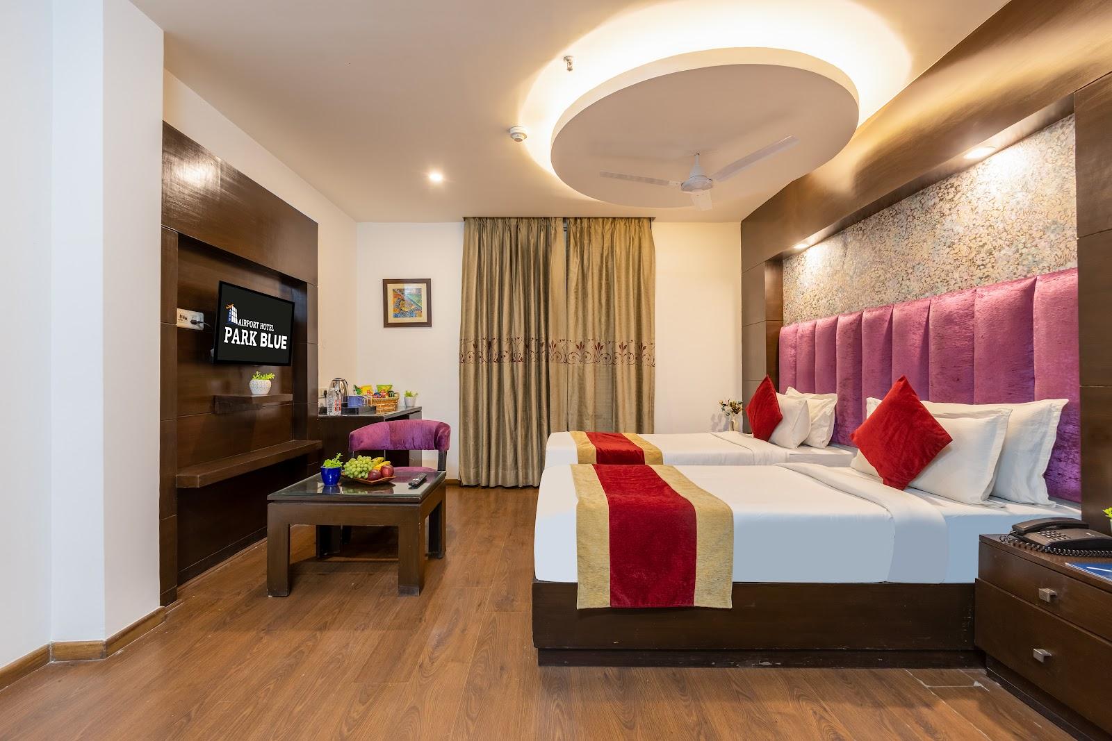 Airport Hotel Park Blue Near IICC Yashobhoomi – photo 1