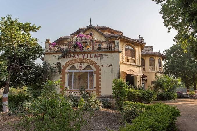 Vijay Vilas Palace – photo 1