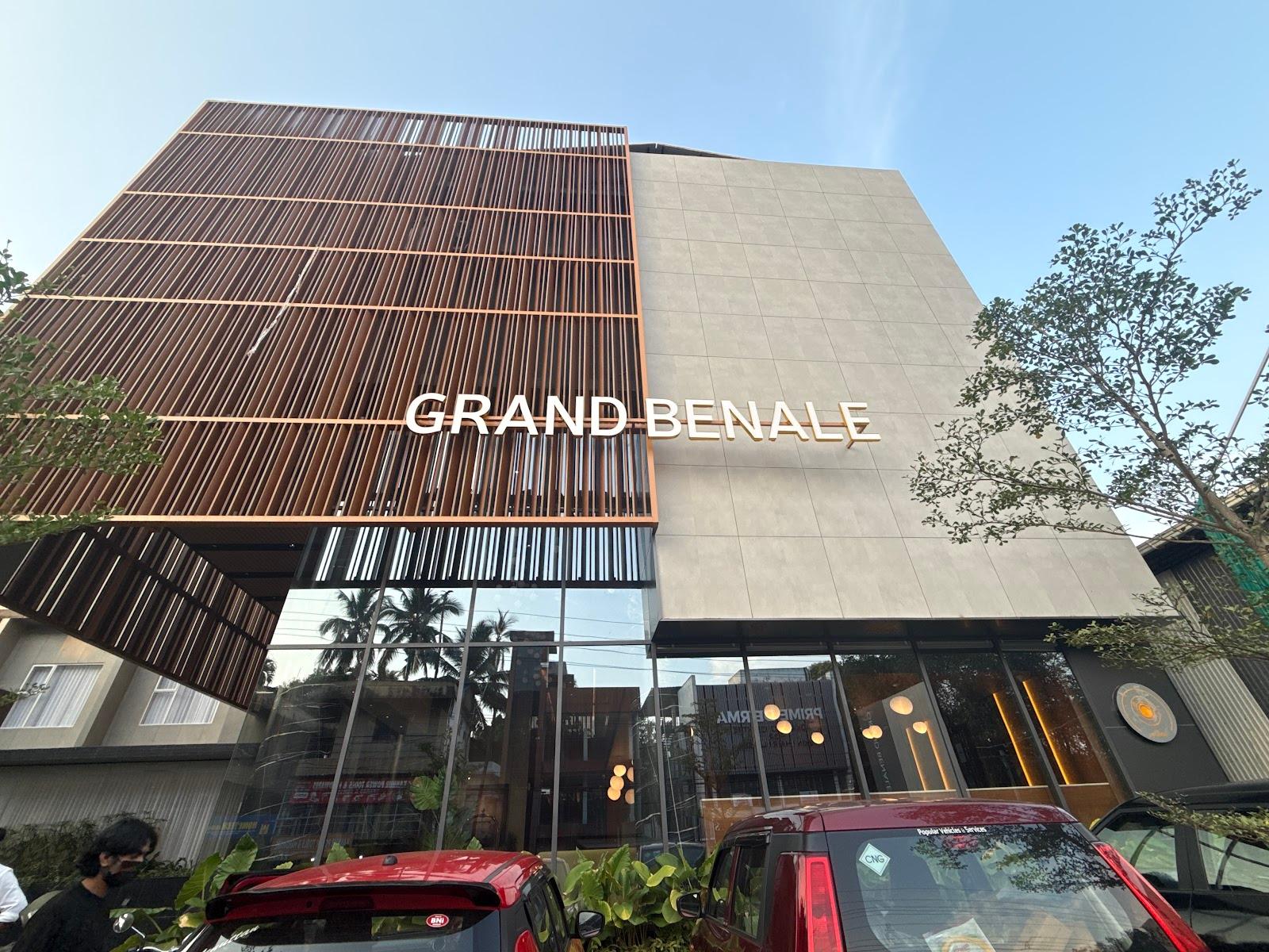 GRAND BENALE