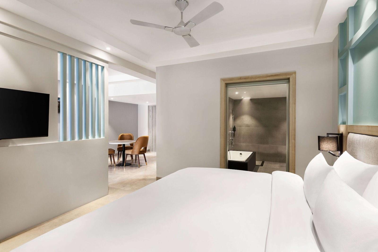 Ramada by Wyndham Goa Arpora – photo 3