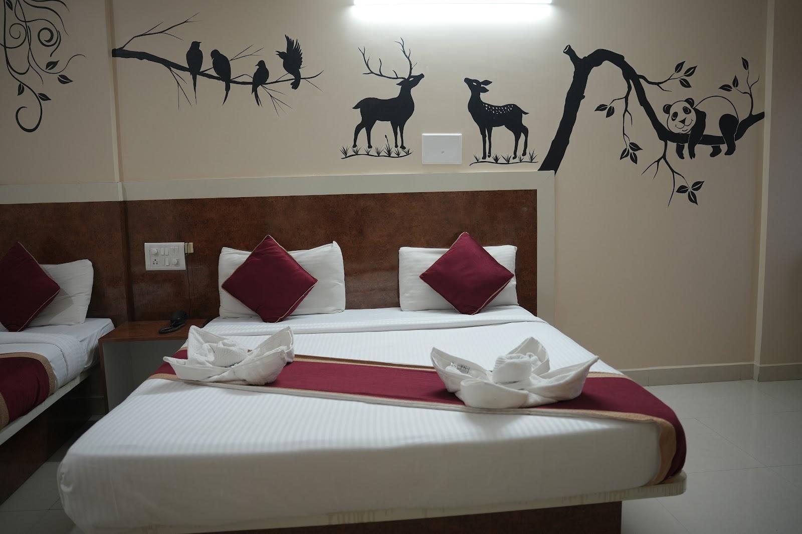 Sasthi Suites – photo 4