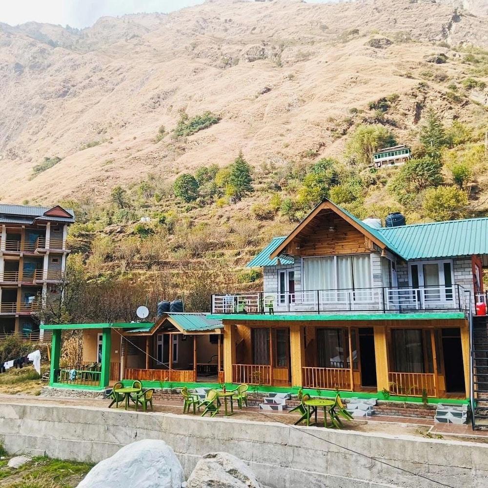 Amar cottage, Tirthan valley near Jibhi