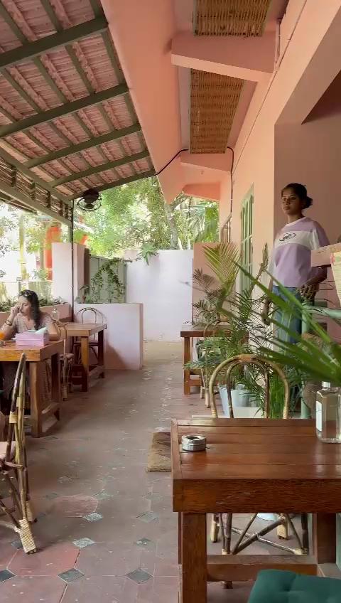 Mellow hostel & bistro – photo 1
