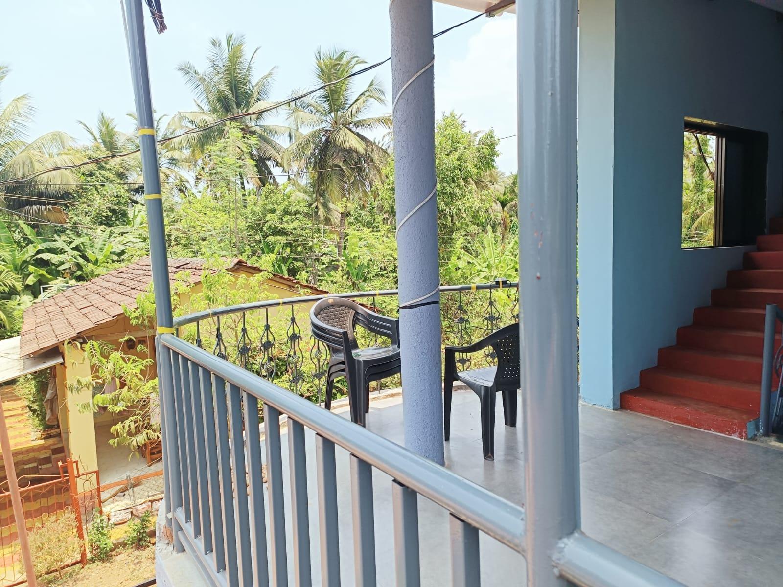 Hotel shree nivas – photo 1