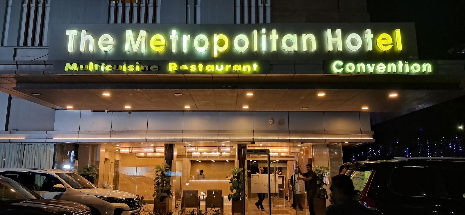 The Metropolitan Hotel – photo 1