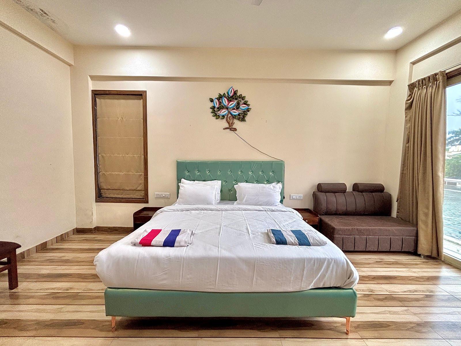 Misty Blues Villas & Resort – photo 3