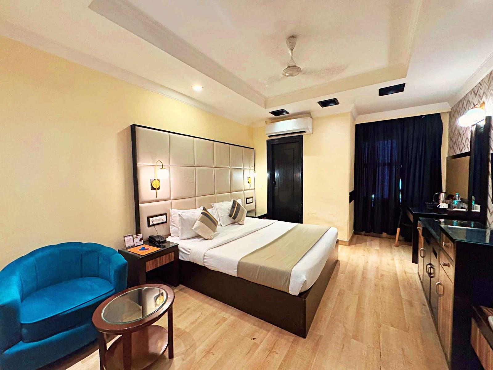 The Oakland Plaza Hotel Nehru Place – photo 3