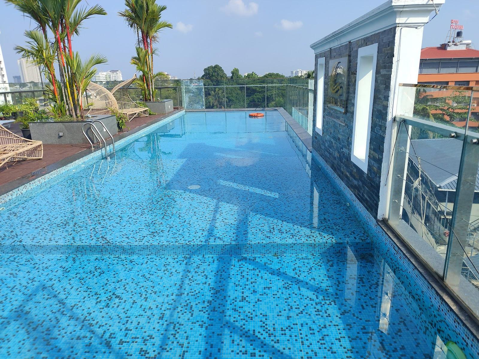 Coral Reef Hotel – photo 4