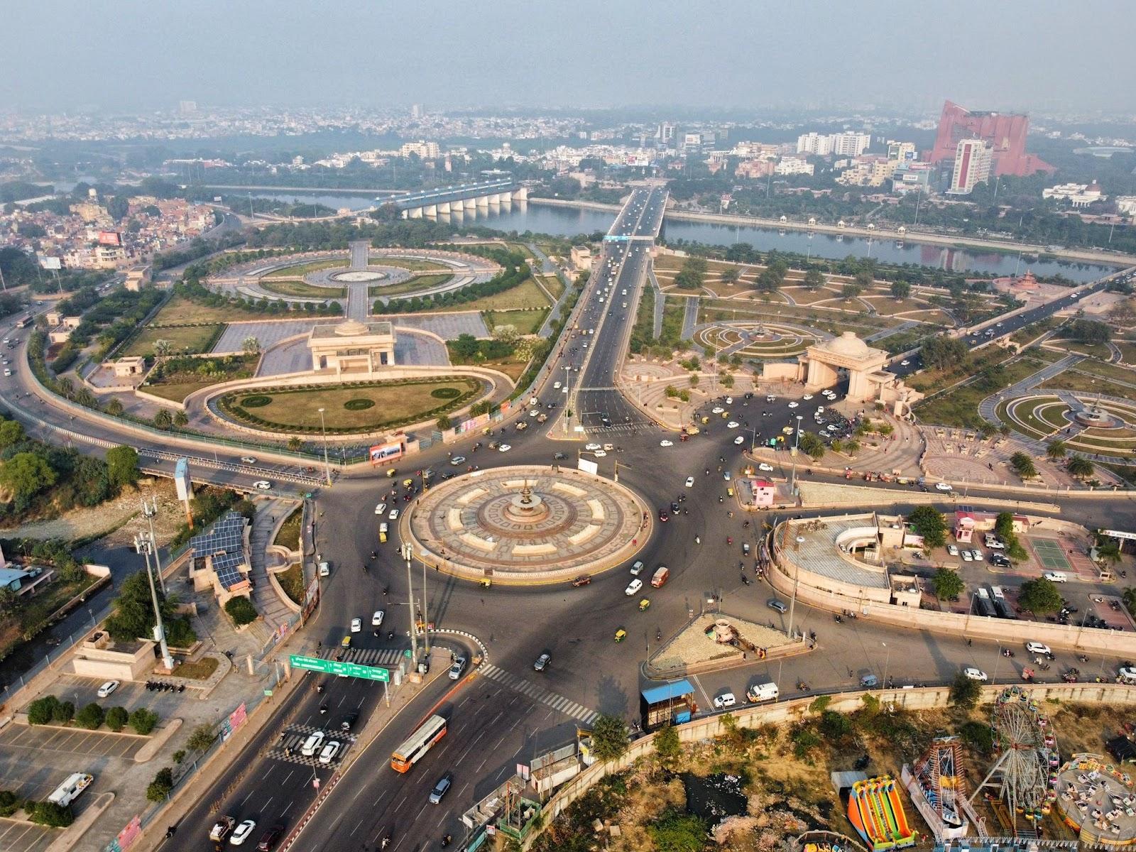 Gomti Nagar – photo 1