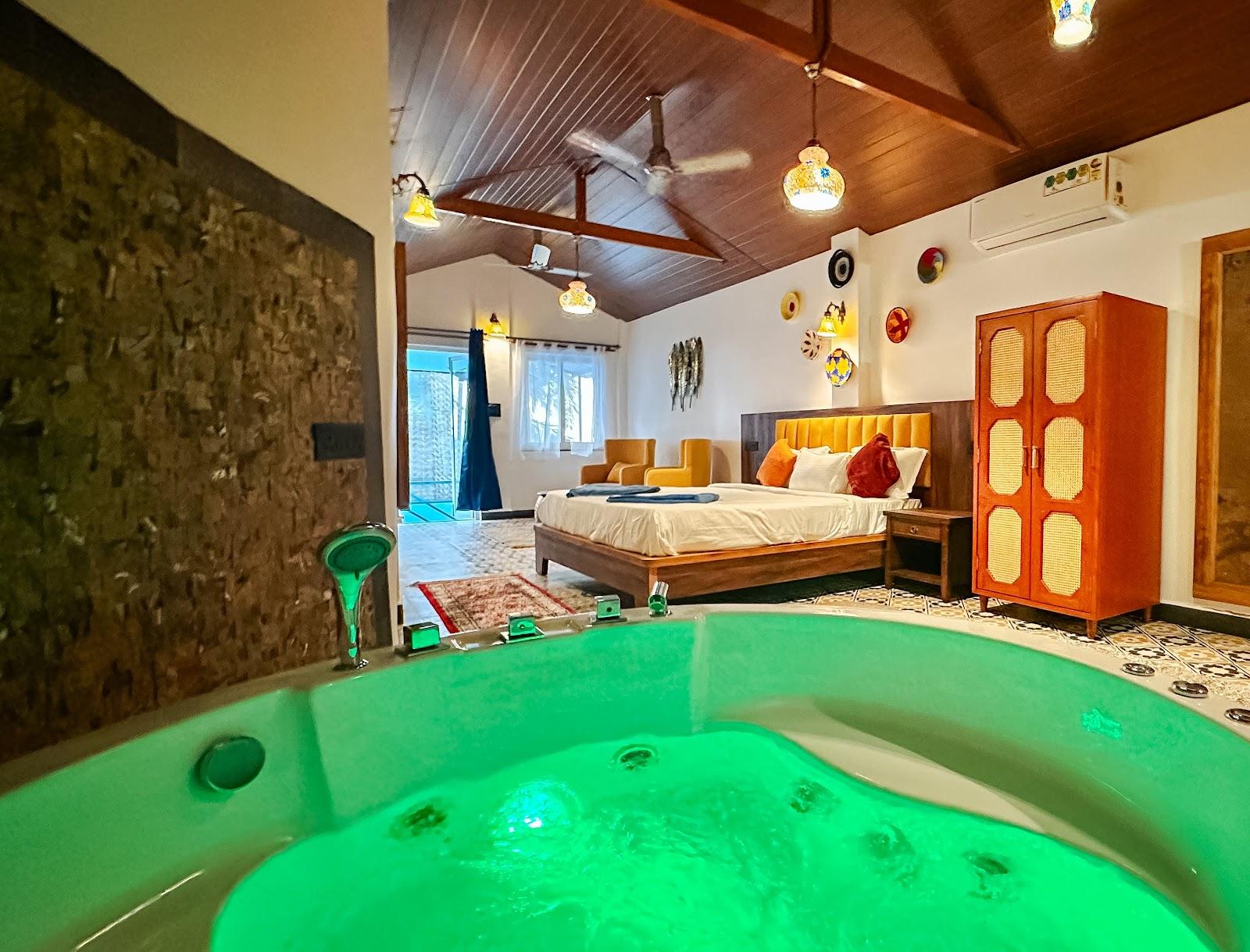 New Common Home beach Resort – photo 4