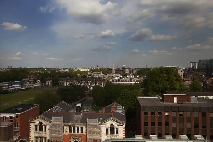 Premier Inn London Hammersmith (Shepherds Bush Road) hotel – photo 1