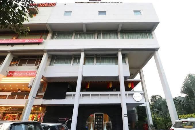 The TOY Hotel – photo 1