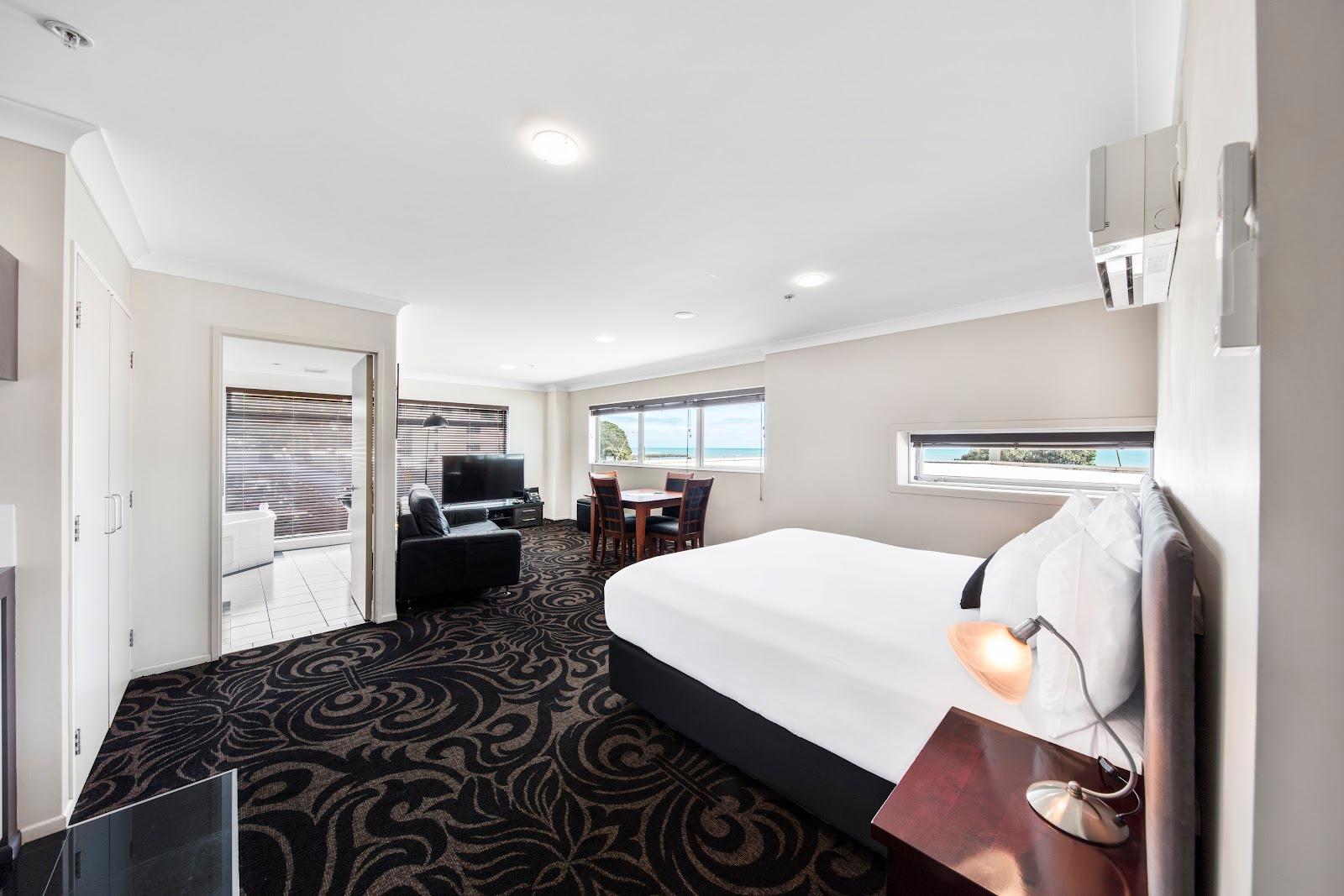 Millennium Hotel New Plymouth Waterfront – photo 2