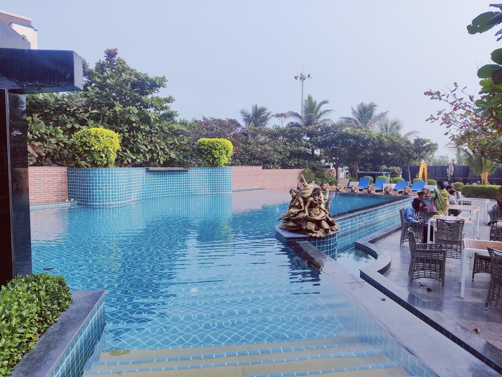 Om Lodge – photo 3