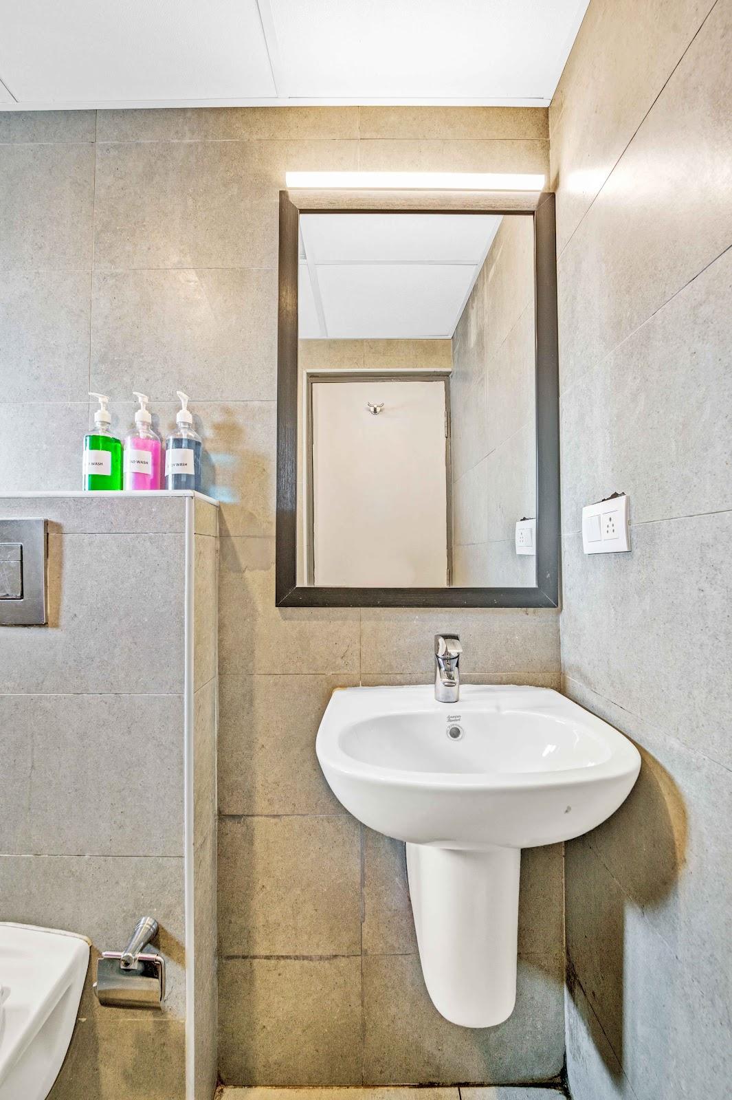 UPAR Hotels Uthandi, ECR – photo 4