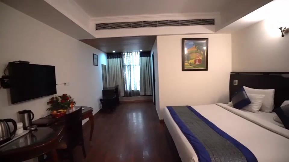 Airport Hotel Grand – photo 3