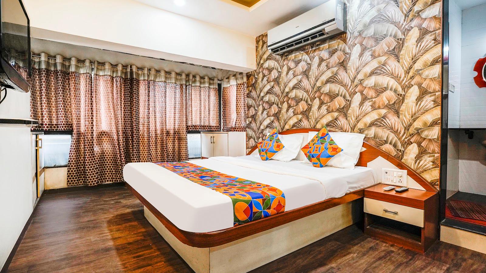 FabHotel Saroj Inn Guest House by Fab – photo 3