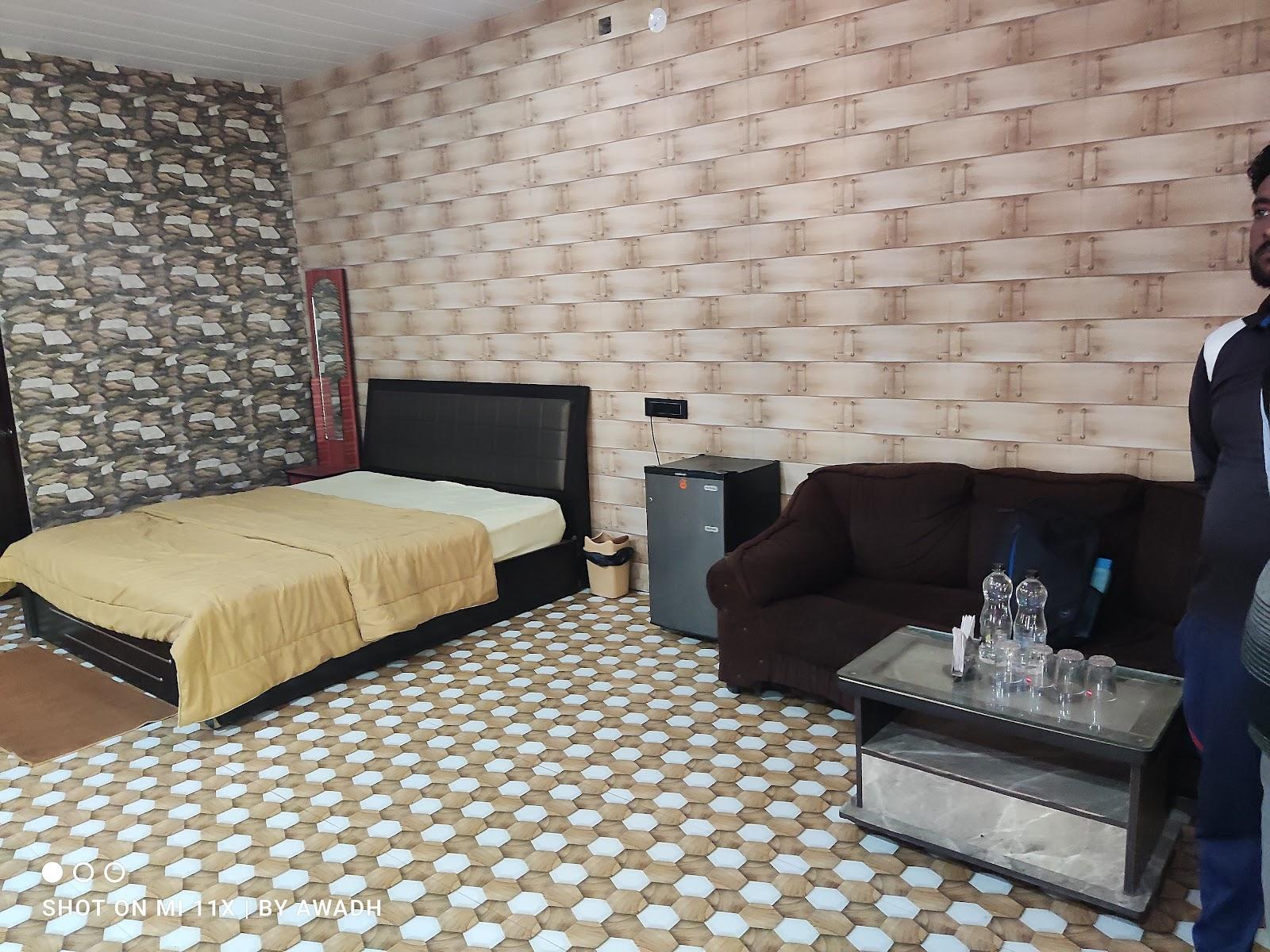 Honeybee Resort – photo 4