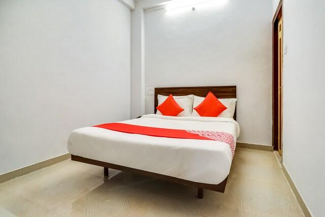 Hotel O The Velvet Chinhat Tiraha – photo 1