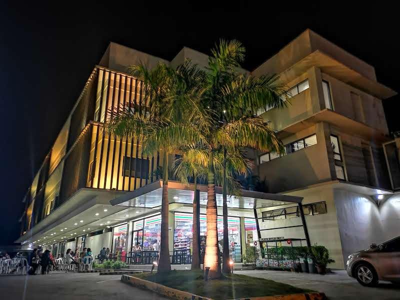 Felix Residences