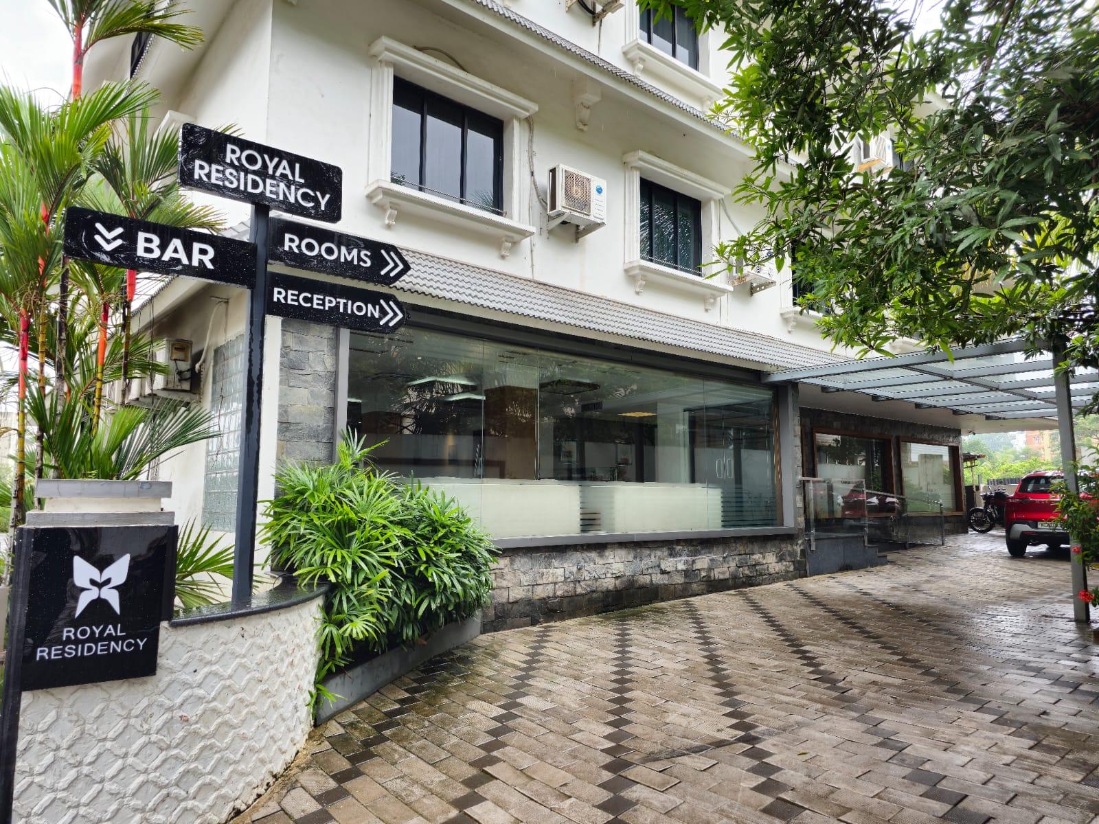 Royal Residency by Whitestone Suites