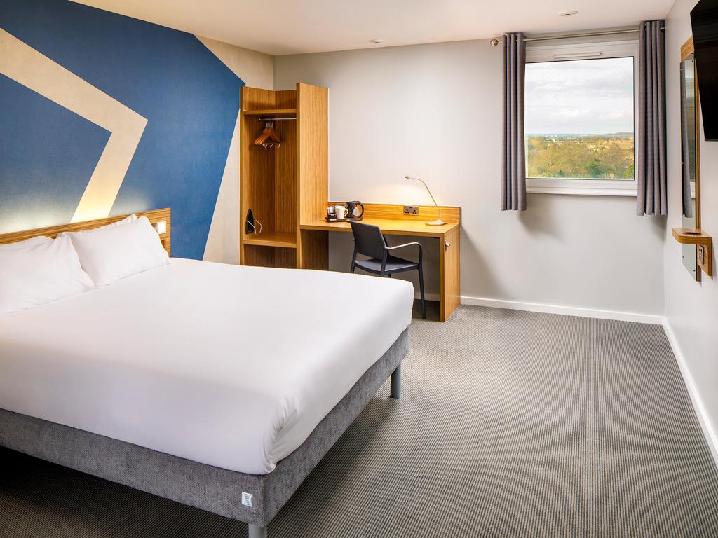 ibis budget London Heathrow Central – photo 3