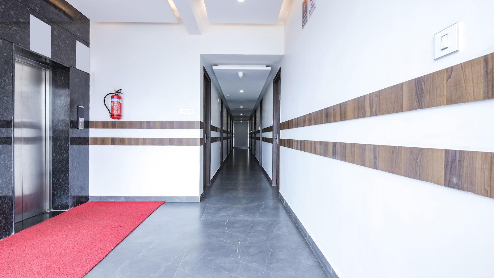FabHotel Silver Key – photo 4