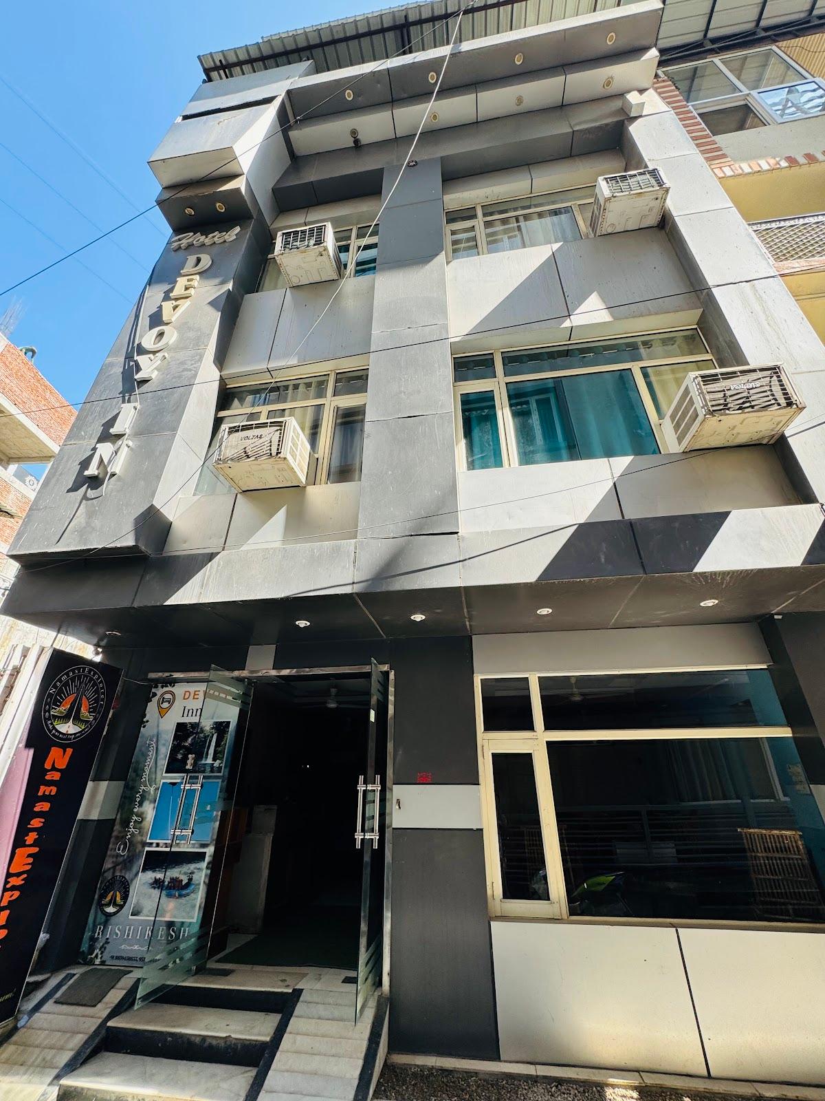 Hotel Devoy inn – photo 1