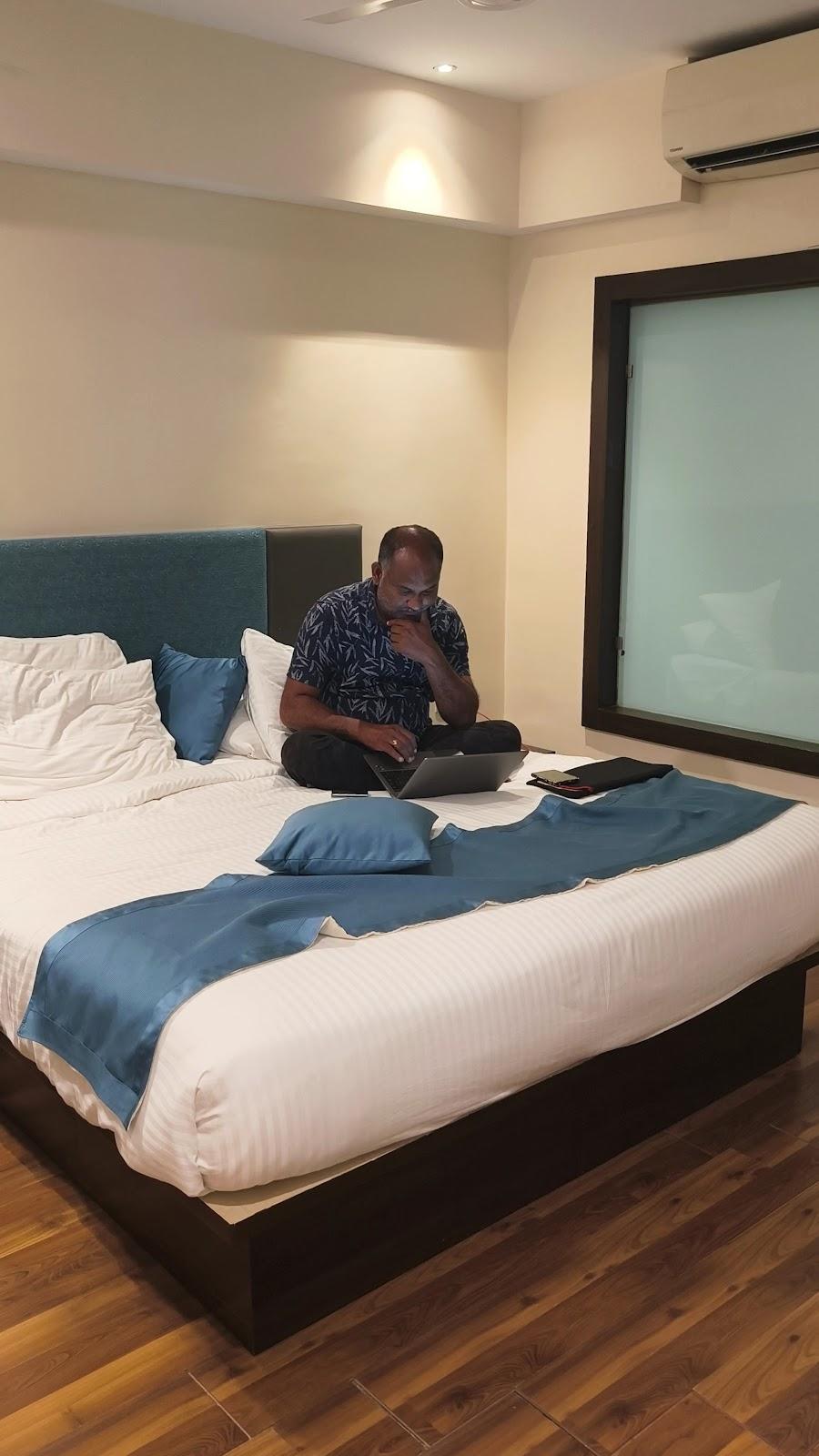 Hotel Minerva Grand Nellore #Bluefox Restaurent # ON The Rocks Bar# – photo 2