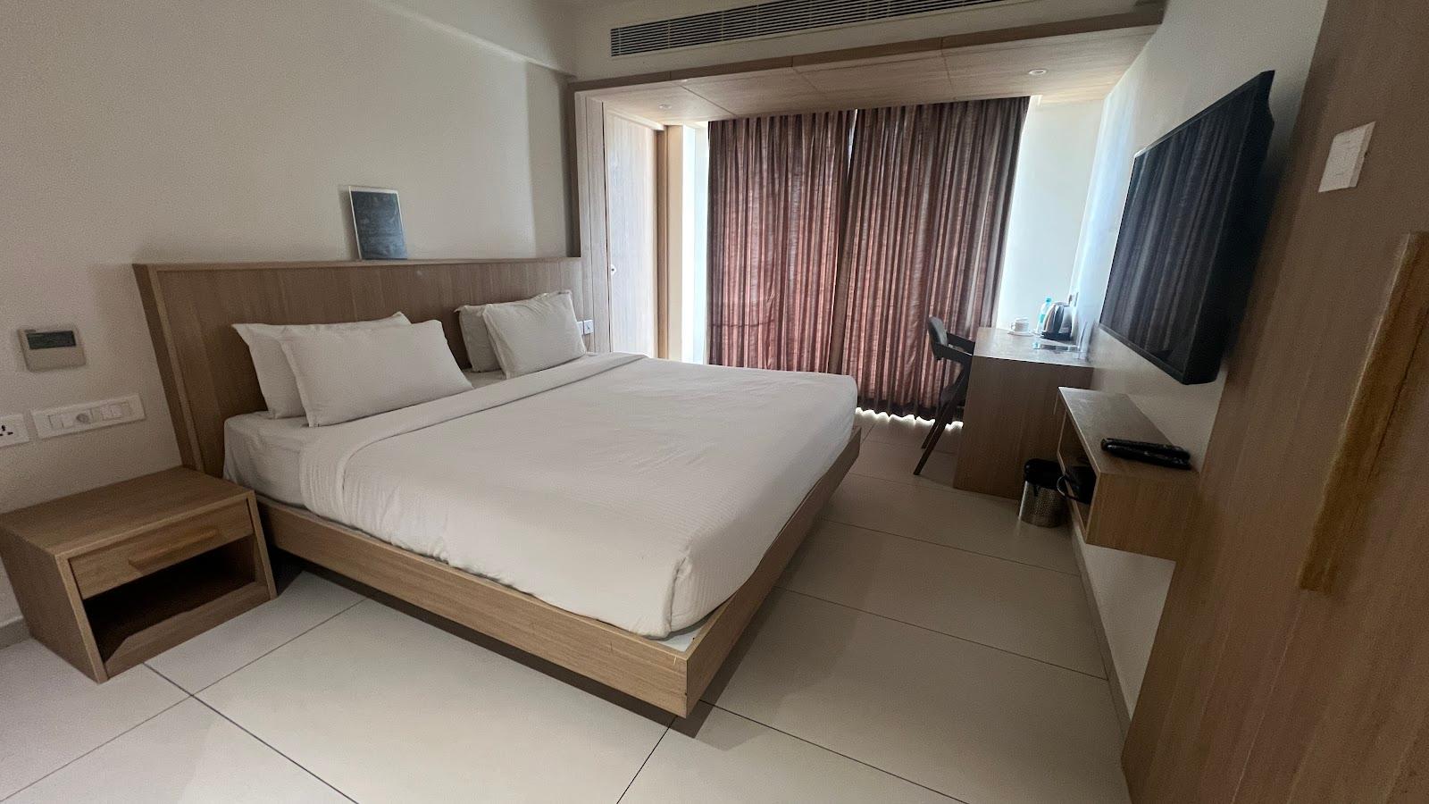 The Trios Hotel Kochi – photo 3