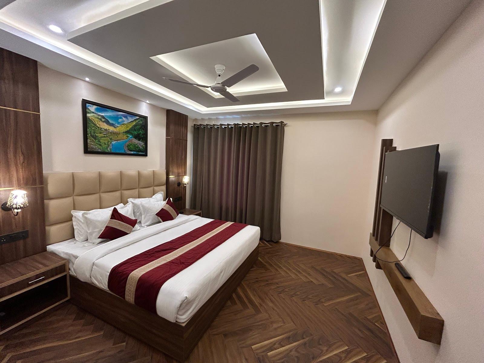 Hotels In Srinagar – photo 2