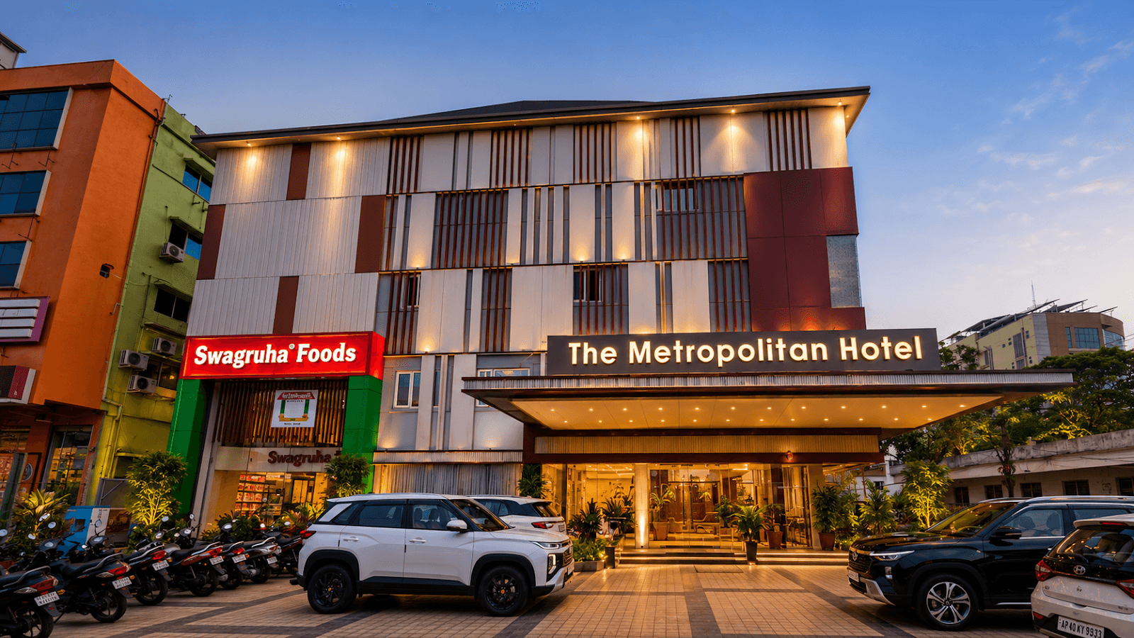 The Metropolitan Hotel – photo 1