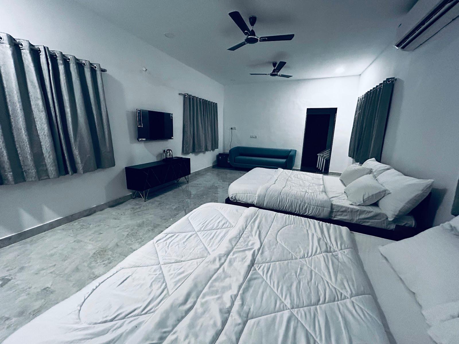 Karjat Hills - Villa & Rooms with pool – photo 3