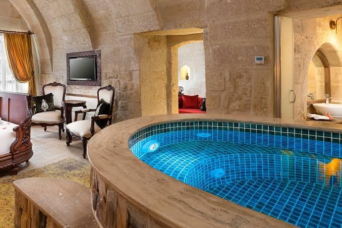 Elysion Cave Suites – photo 4
