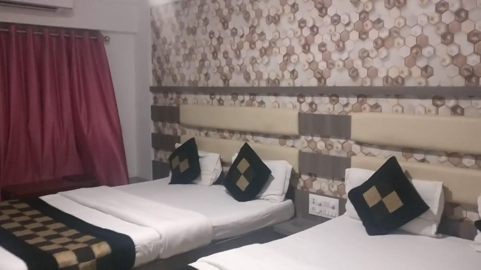 Hotel Gomti – photo 2