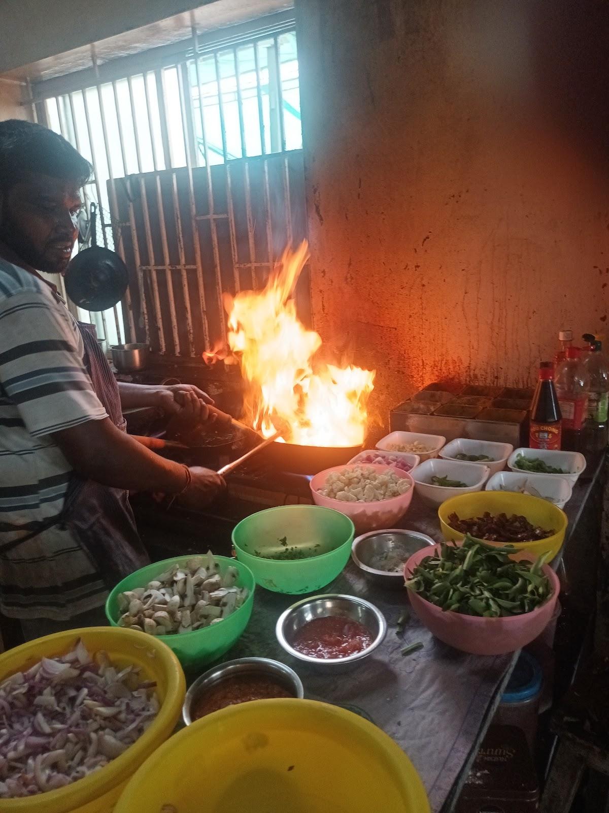 Salem bus stand – photo 4