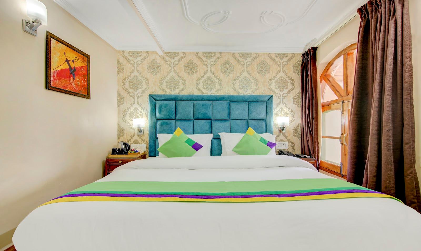 The Alpine Villa – photo 3