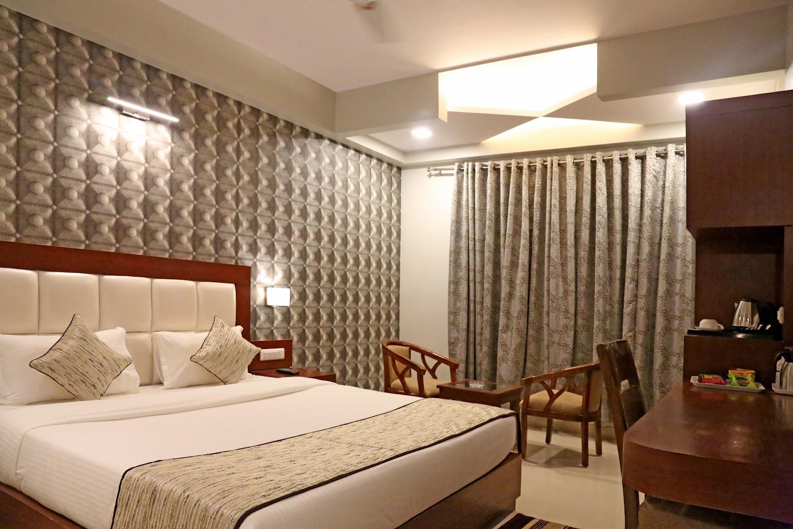 HOTEL VARANASI INN – photo 3