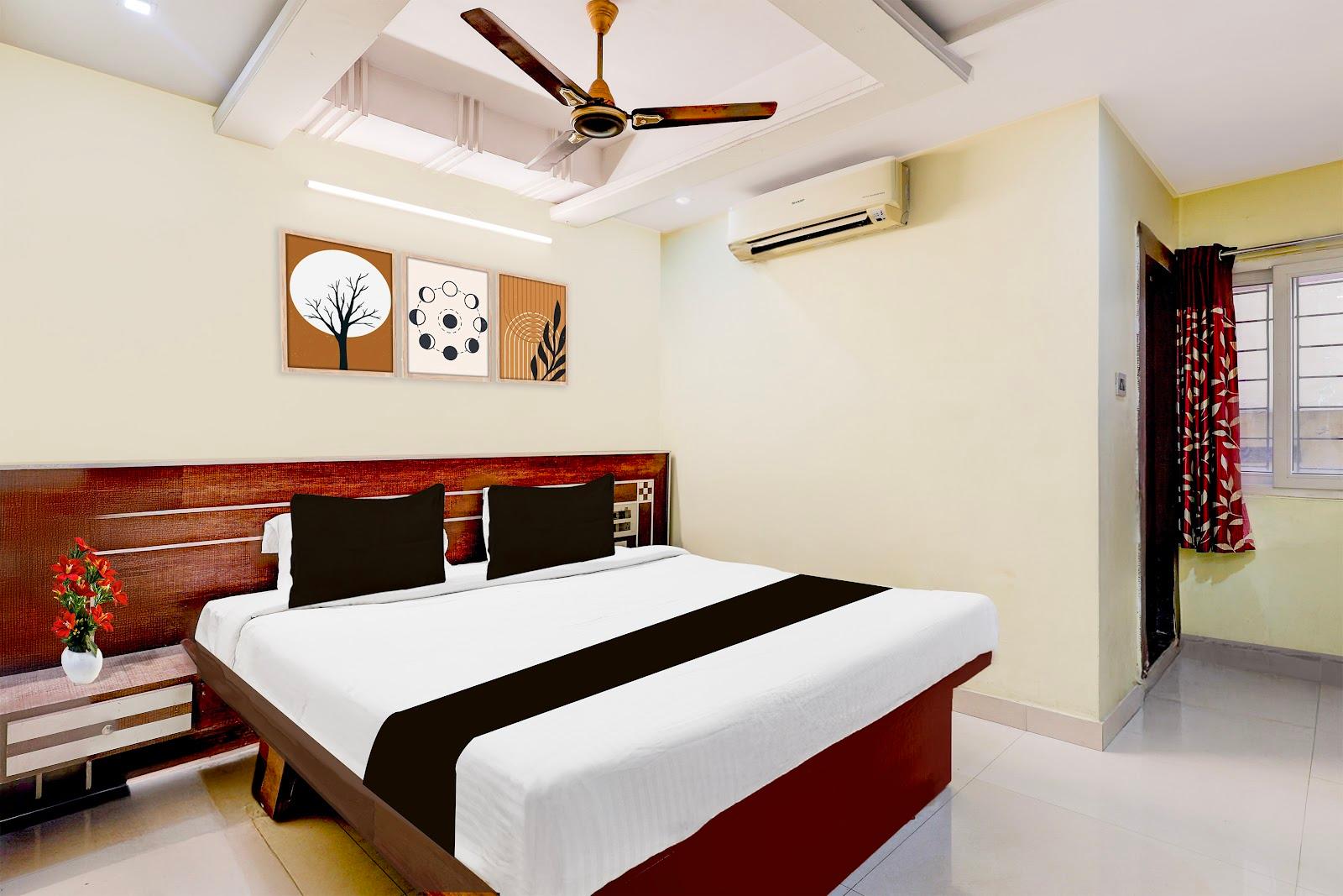 Townhouse Sankaramatam Road Near Diamond Park Formerly Madhura Inn – photo 3
