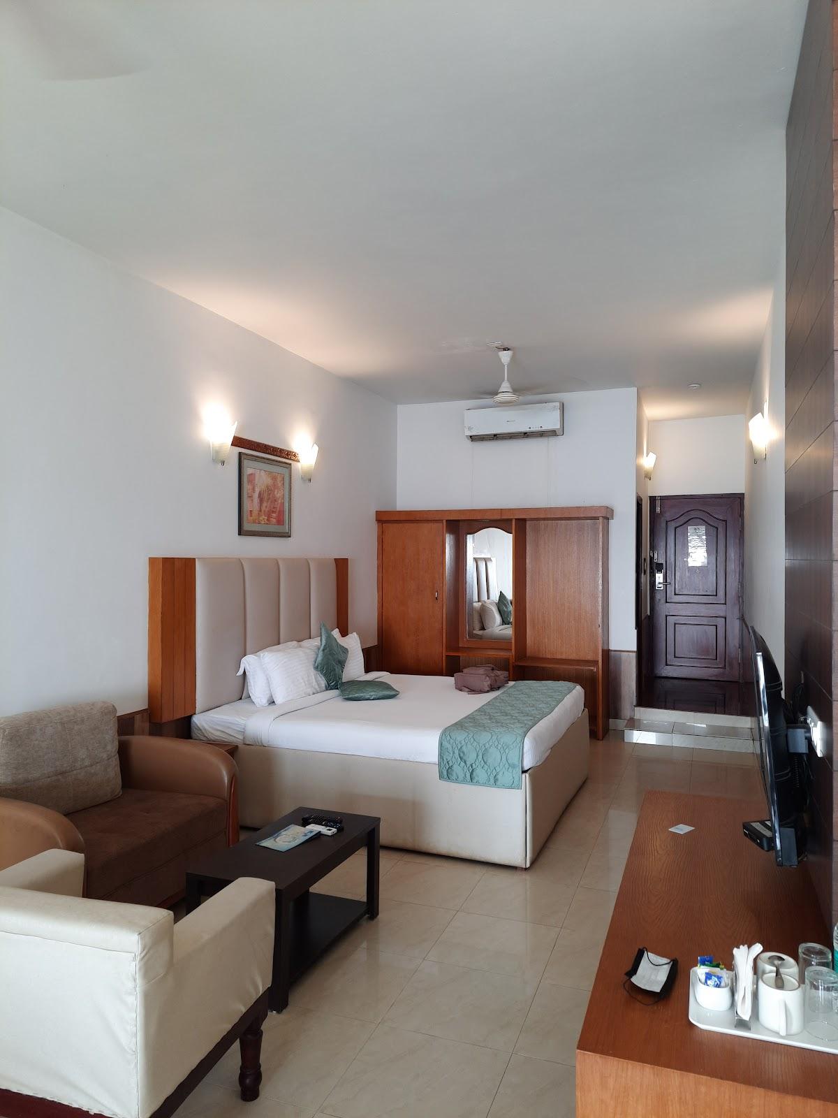 Mascot Beach Resort – photo 3