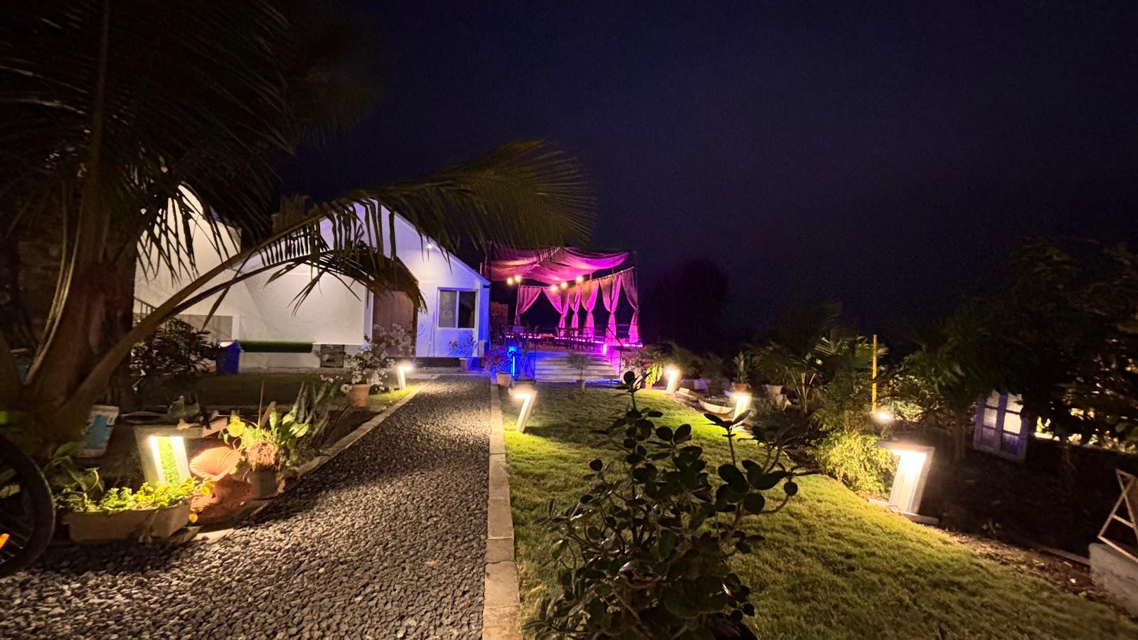 LA VIDA VILLA – photo 1