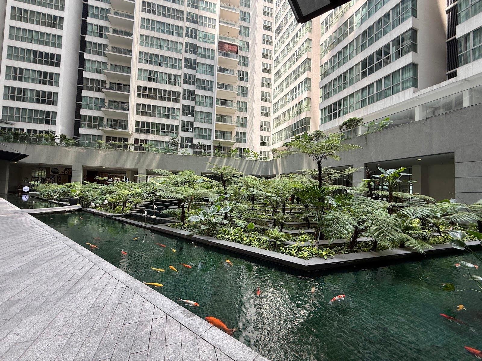 Regalia Residence The Sky Pool Suite – photo 1
