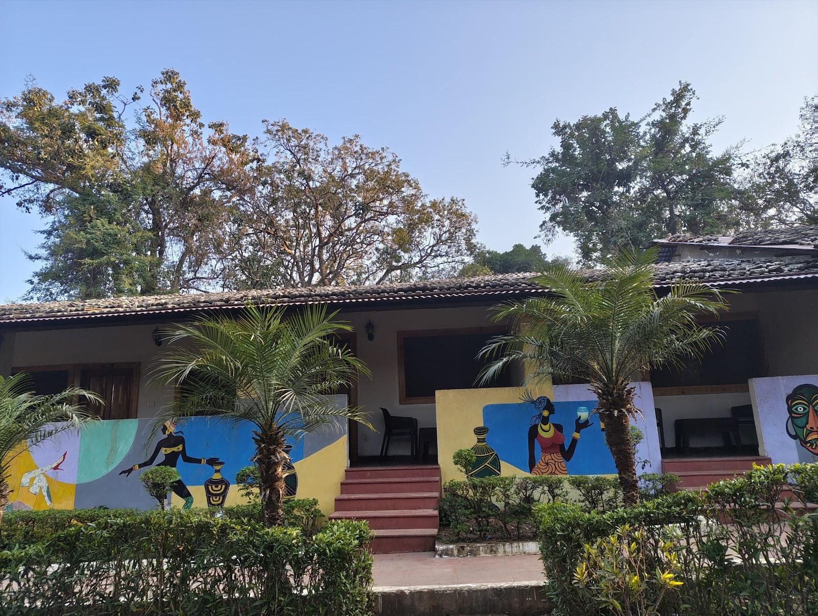 Ark Resorts