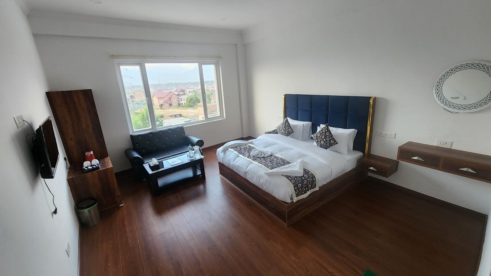 Hotel Azizia Inn – photo 3