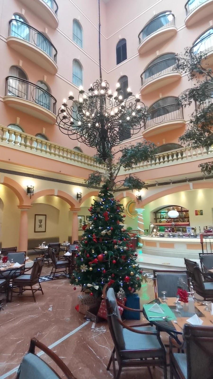 Grand Excelsior Hotel Deira (formerly Sheraton Deira) – photo 2