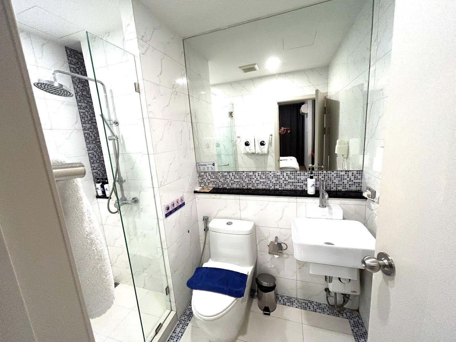 Kokotel Bangkok Sukhumvit 50 – photo 4