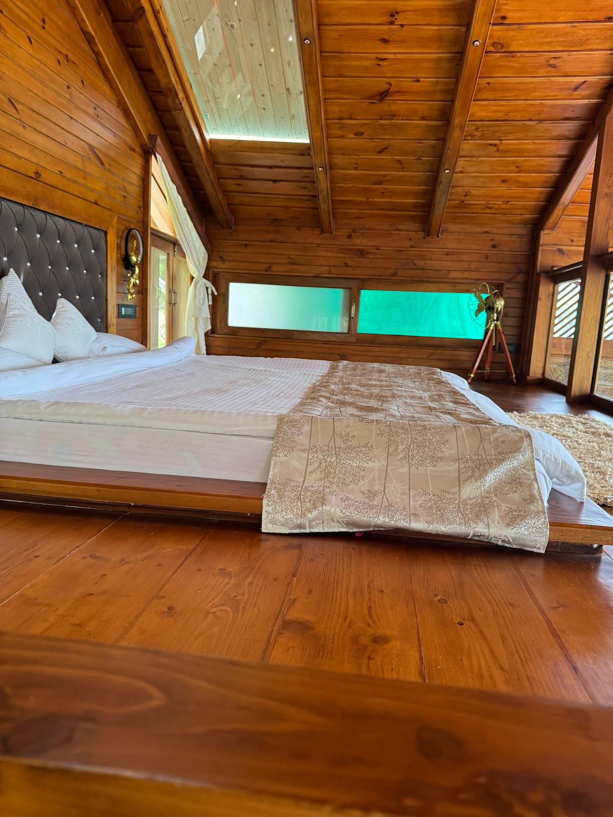 The Hobbit Home – photo 2