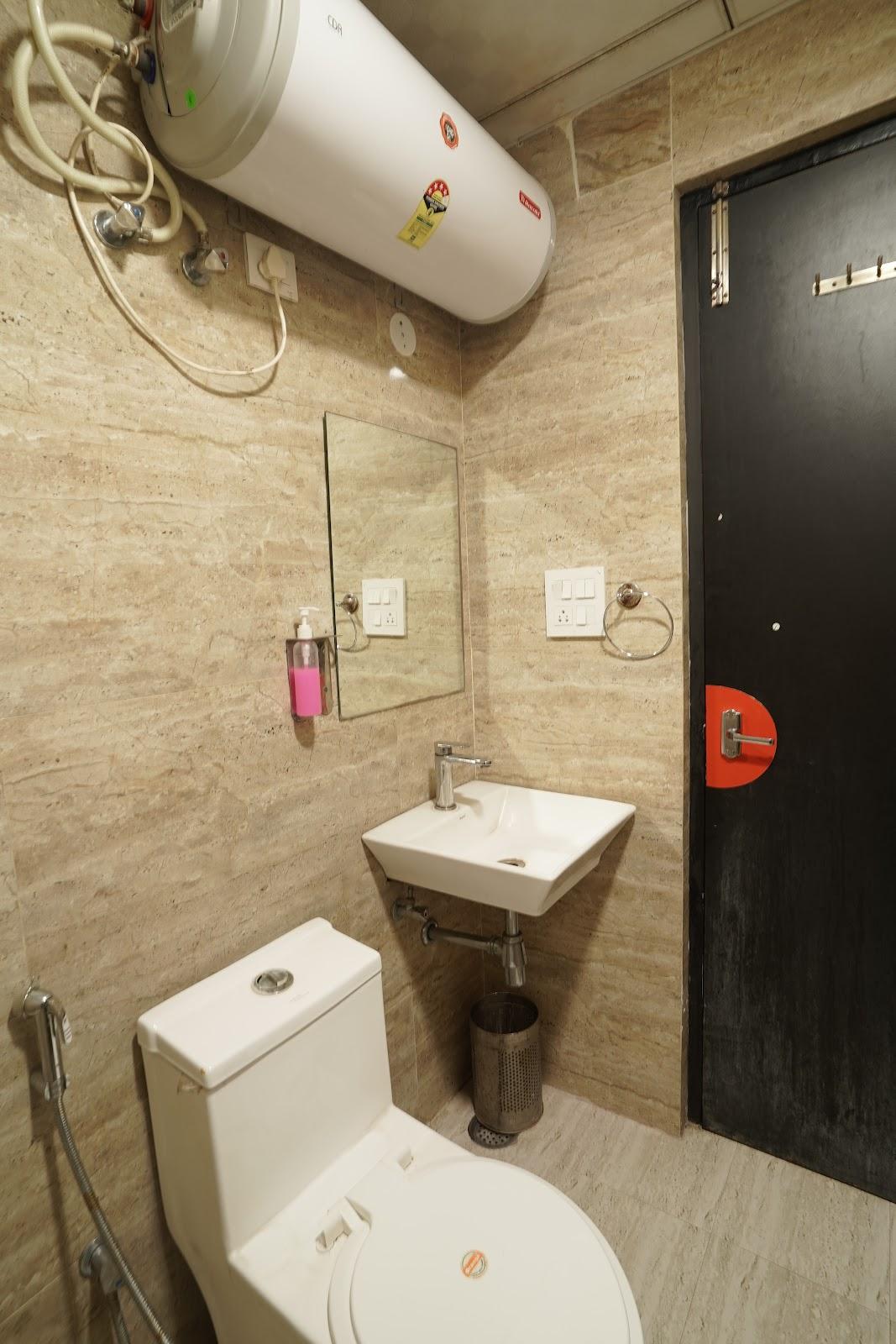 HOTEL GRAND CAPITOL – photo 3